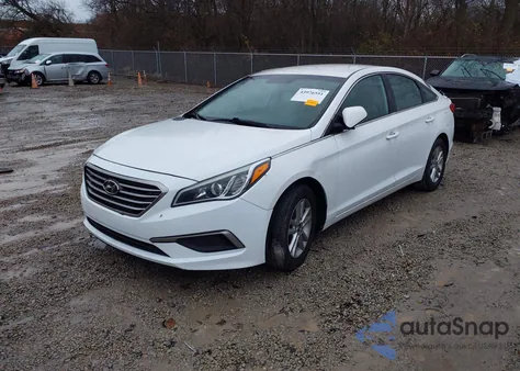 2017 Hyundai Sonata z USA, uszkodzony, nr VIN 5NPE24AFXHH514379